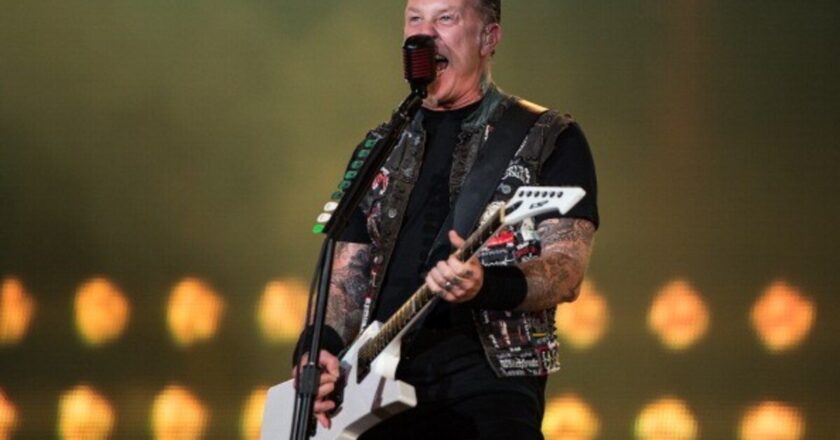 James Hetfield Net Worth 2021 – Metallica’s Frontmen, Famous Guitarist, and Singer