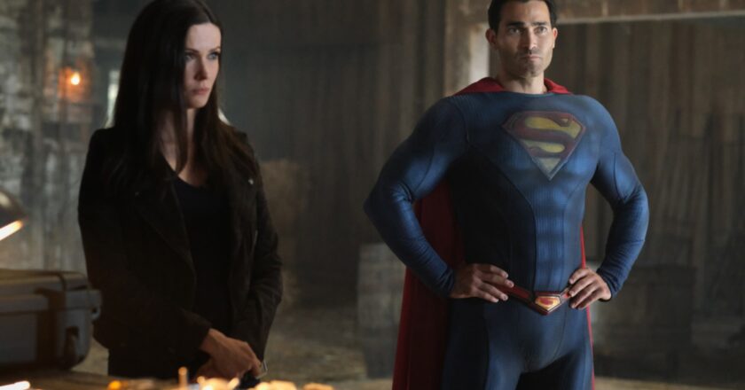 When will Superman and Lois season 2 be released?