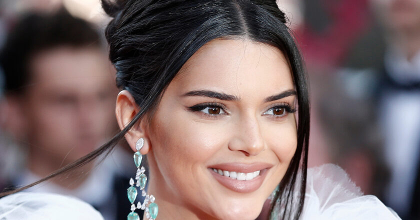 Kendall Jenner Net Worth 2021 and Some Surprising Things