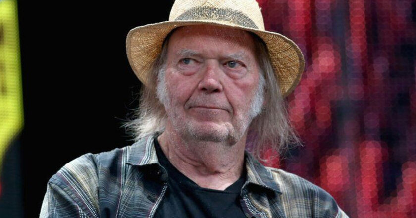 Neil Young Net Worth 2021