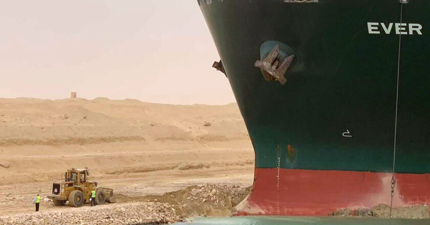 Ship Runs Aground, Briefly Blocking Suez Canal: Report